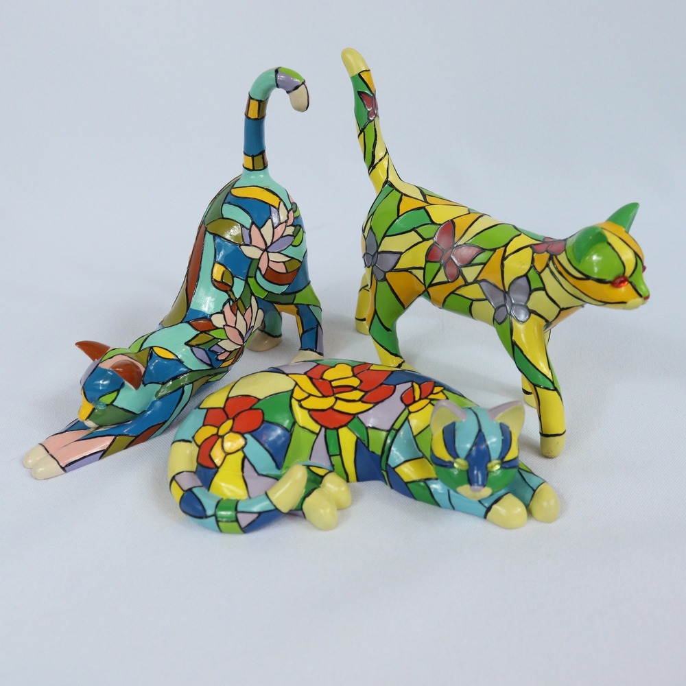 Purr-fect Reflections of Tiffany Collection Cat Figures Lilly Poppy Butterfly